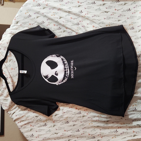 Lularoe Disney perfect tee. Nightmare jack skellington size large - Picture 6 of 6